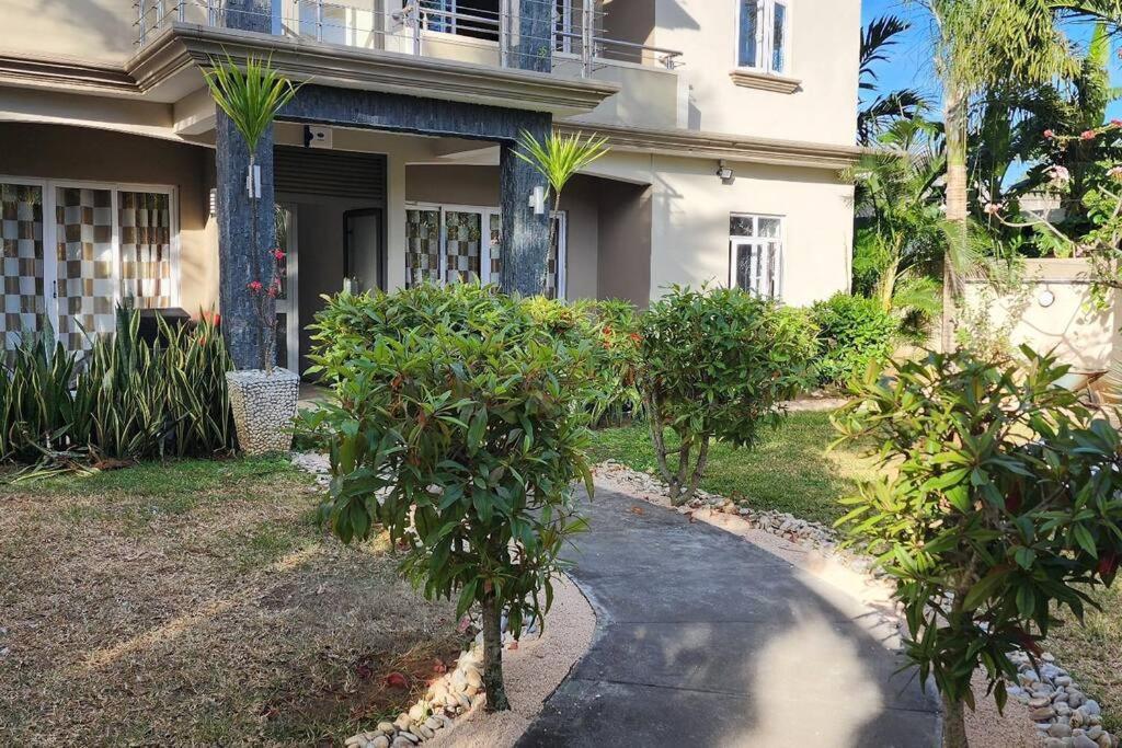 Number 9, 2Nd Floor,Pebble Bay Appartments Grand Baie Exterior photo